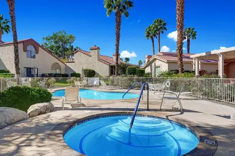 42320 Sari Ct, Palm Desert, CA 92211
