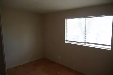 Bedroom - 11022 West Dr, Morongo Valley, CA 92256 photo 1 of 3