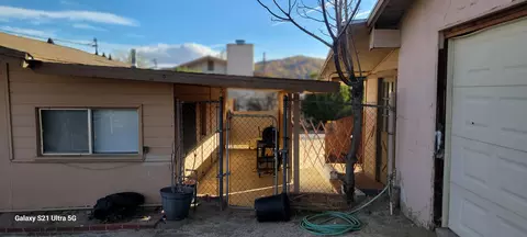 Exterior - 11022 West Dr, Morongo Valley, CA 92256 photo 3 of 27