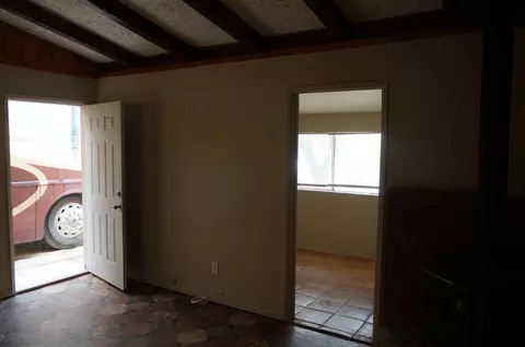 Living - 11022 West Dr, Morongo Valley, CA 92256 photo 4 of 5