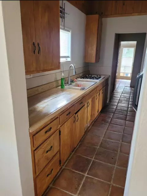 Entry Way - 11022 West Dr, Morongo Valley, CA 92256 photo 1 of 4