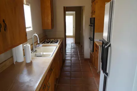 Kitchen - 11022 West Dr, Morongo Valley, CA 92256 photo 2 of 3
