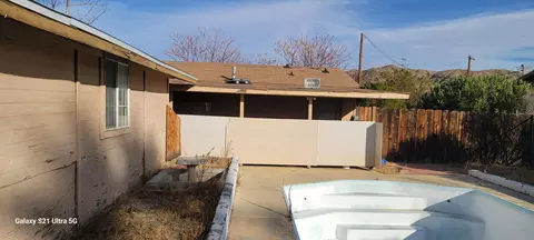 Exterior - 11022 West Dr, Morongo Valley, CA 92256 photo 9 of 27