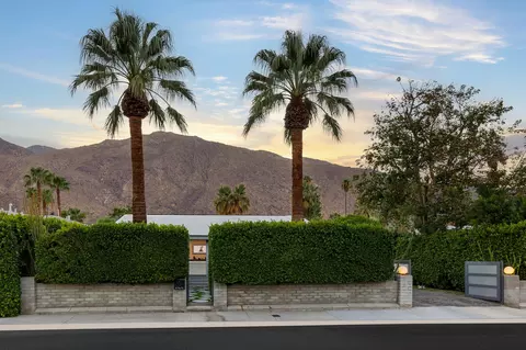 675 S Vista Oro, Palm Springs, CA 92264