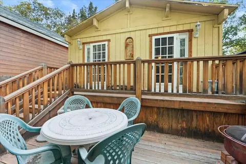 Exterior - 817 Maple Ln, Sugarloaf, CA 92386 photo 7 of 7