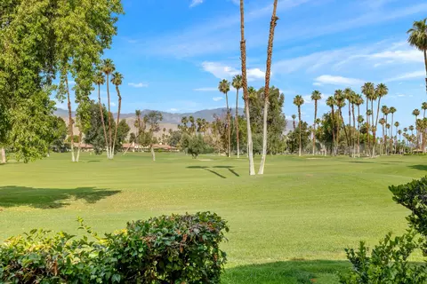 325 Gran Via, Palm Desert, CA 92260