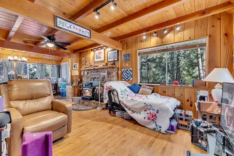 Living - 52680 Pine Ridge Rd, Idyllwild, CA 92549 photo 1 of 3