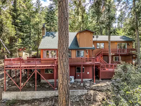 Exterior - 52680 Pine Ridge Rd, Idyllwild, CA 92549 photo 15 of 22