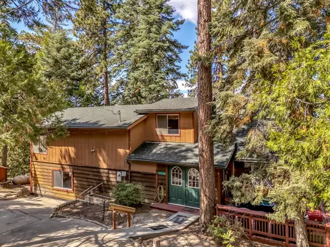 Exterior - 52680 Pine Ridge Rd, Idyllwild, CA 92549 photo 2 of 22