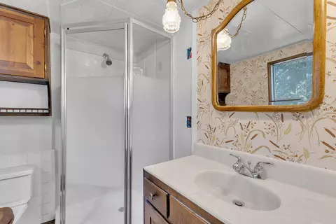 Bath - 52680 Pine Ridge Rd, Idyllwild, CA 92549 photo 7 of 7