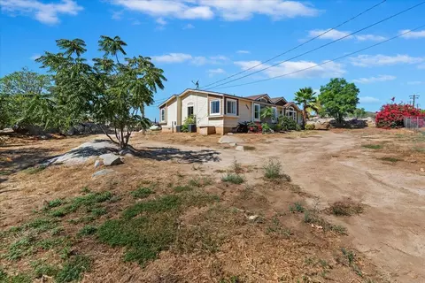 Exterior - 22453 Aloha Rd, Perris, CA 92570 photo 5 of 23
