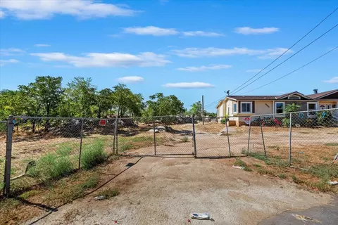 Other - 22453 Aloha Rd, Perris, CA 92570 photo 1 of 8