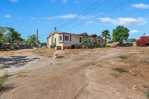 Other - 22453 Aloha Rd, Perris, CA 92570 photo 2 of 8