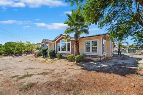 Exterior - 22453 Aloha Rd, Perris, CA 92570 photo 8 of 23