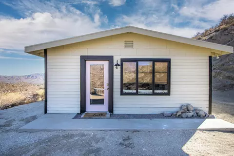 115 Alvorado Dr, Morongo Valley, CA 92256