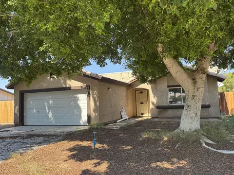 Exterior - 173 Eunice Cir, Blythe, CA 92225 photo 2 of 9