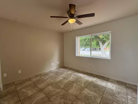 Living - 173 Eunice Cir, Blythe, CA 92225 photo 8 of 9