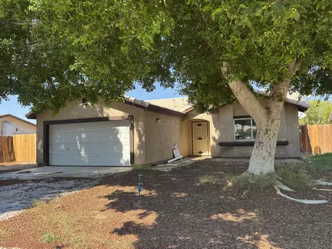Exterior - 173 Eunice Cir, Blythe, CA 92225 photo 4 of 9