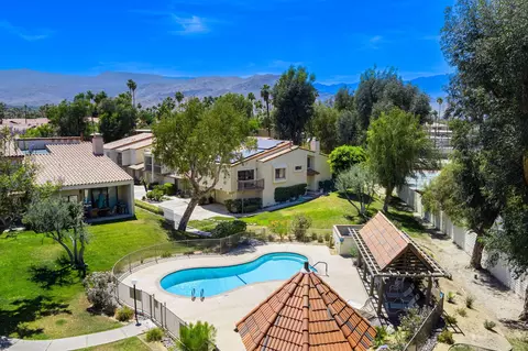 45320 Driftwood Dr, Palm Desert, CA 92260