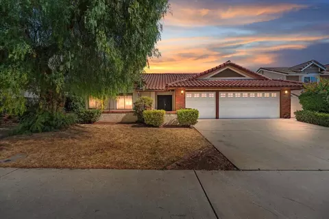 10560 Canyon Vista Rd, Moreno Valley, CA 92557