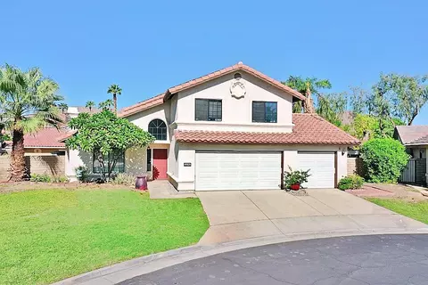 49035 Serenata Ct, La Quinta, CA 92253