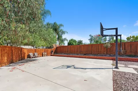 Exterior - 33126 Jasper Cir, Menifee, CA 92584 photo 9 of 17