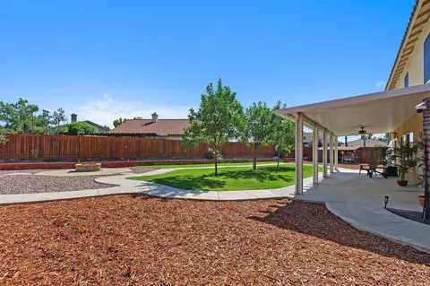 Exterior - 33126 Jasper Cir, Menifee, CA 92584 photo 7 of 17