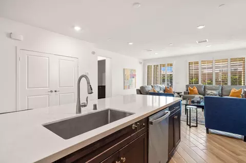 Kitchen - 39613 Taffala Dr, Indio, CA 92203 photo 4 of 5