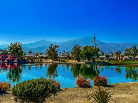View/Area - 81800 Eagle Claw Dr, La Quinta, CA 92253 photo 5 of 11