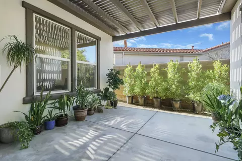 Exterior - 81800 Eagle Claw Dr, La Quinta, CA 92253 photo 2 of 9