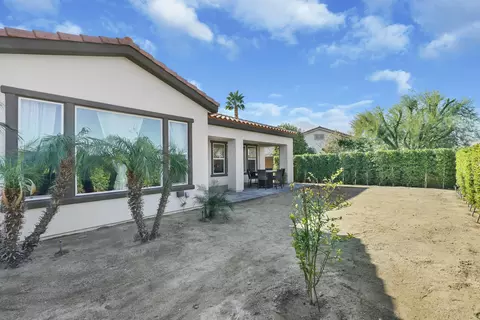 Exterior - 81800 Eagle Claw Dr, La Quinta, CA 92253 photo 6 of 9