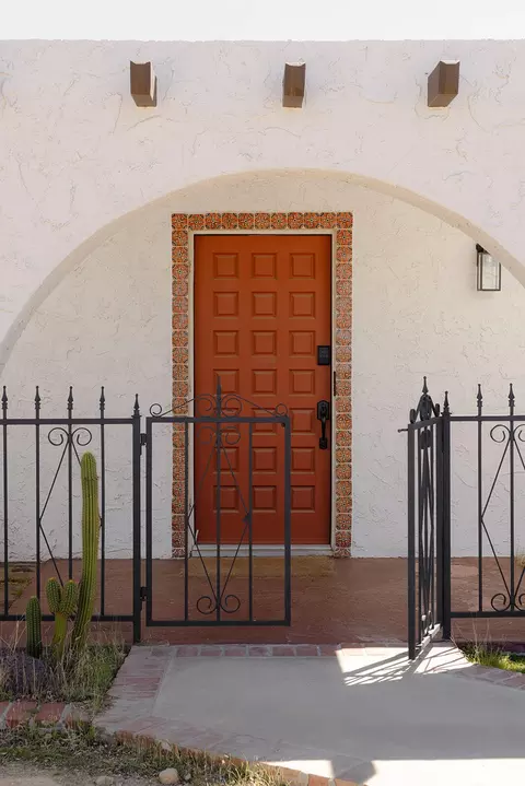 Exterior - 7995 Grand Ave, Yucca Valley, CA 92284 photo 2 of 6