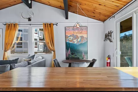 Dining - 862 Menlo Dr, Big Bear Lake, CA 92315 photo 2 of 3