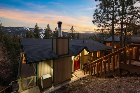 Exterior - 862 Menlo Dr, Big Bear Lake, CA 92315 photo 8 of 10