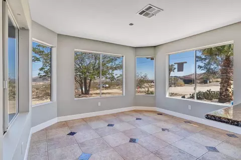 7084 Mount Lassen Ave, Joshua Tree, CA 92252 photo 4