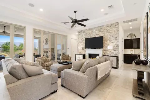 Living - 81675 Macbeth St, La Quinta, CA 92253 photo 2 of 10