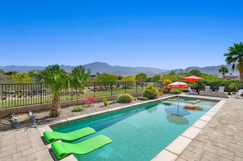 81675 Macbeth St, La Quinta, CA 92253