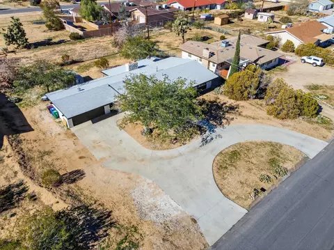 View/Area - 7504 Balsa Ave, Yucca Valley, CA 92284 photo 3 of 7
