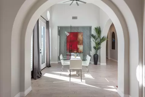 Dining - 79440 Citrus, La Quinta, CA 92253 photo 3 of 4