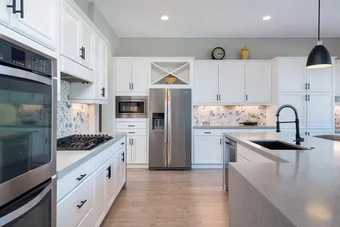 Kitchen - 79440 Citrus, La Quinta, CA 92253 photo 4 of 7