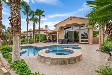49360 W Mission Dr W, La Quinta, CA 92253
