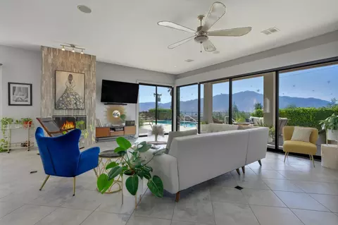 12537 Spruce St, Desert Hot Springs, CA 92240