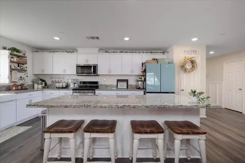 29068 Aubrey Cir, Winchester, CA 92596 photo 1