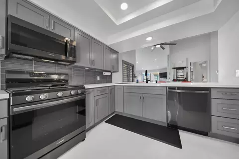 149 Desert Falls Dr E, Palm Desert, CA 92211