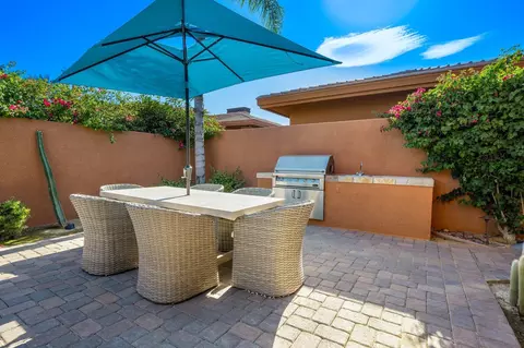 Exterior - 79965 De Sol A Sol, La Quinta, CA 92253 photo 7 of 29