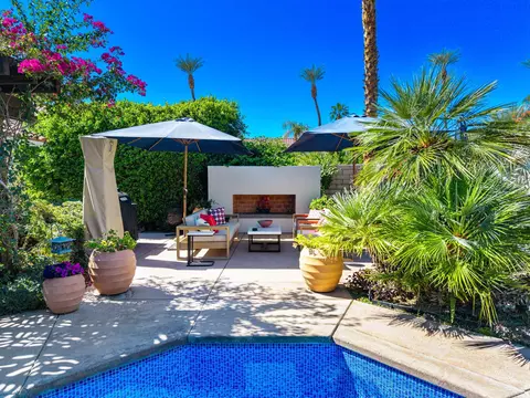 128 Courtside Dr, Palm Desert, CA 92260