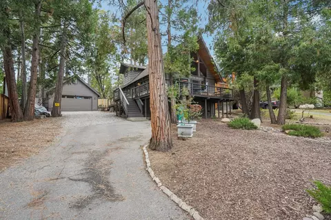 Exterior - 54143 Linger Ln, Idyllwild, CA 92549 photo 13 of 16