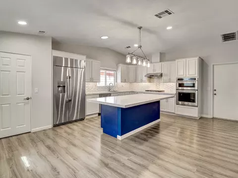 Kitchen - 82431 Arlene Dr, Indio, CA 92201 photo 1 of 9