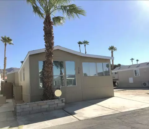 74711 Dillon Rd #SPC 724, Desert Hot Springs, CA 92241