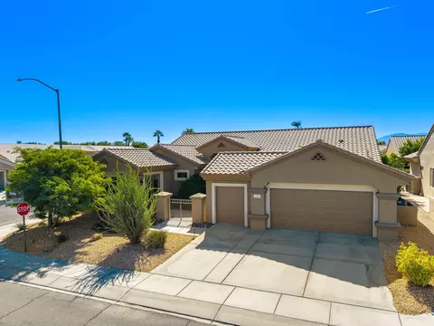 78491 Sterling Ln, Palm Desert, CA 92211
